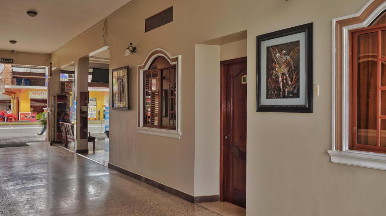 Vallejo Hotel Huaquillas Luaran gambar