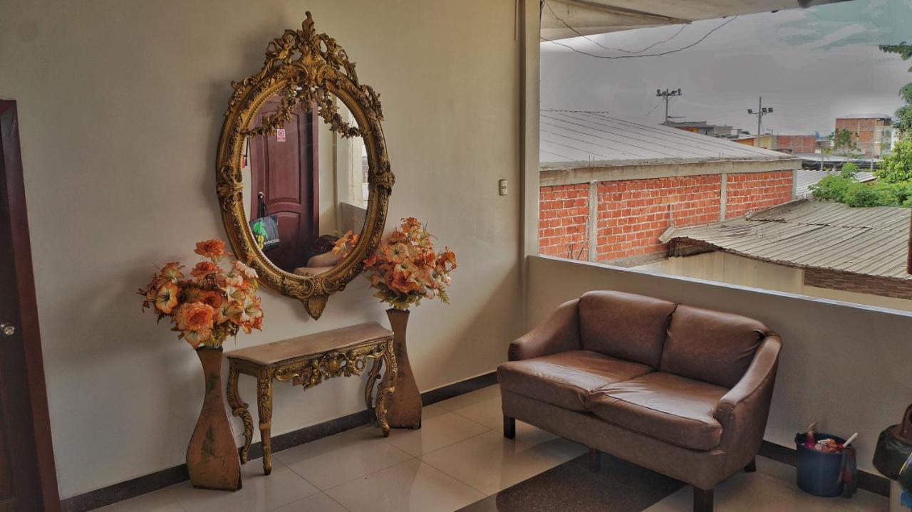 Vallejo Hotel Huaquillas Luaran gambar