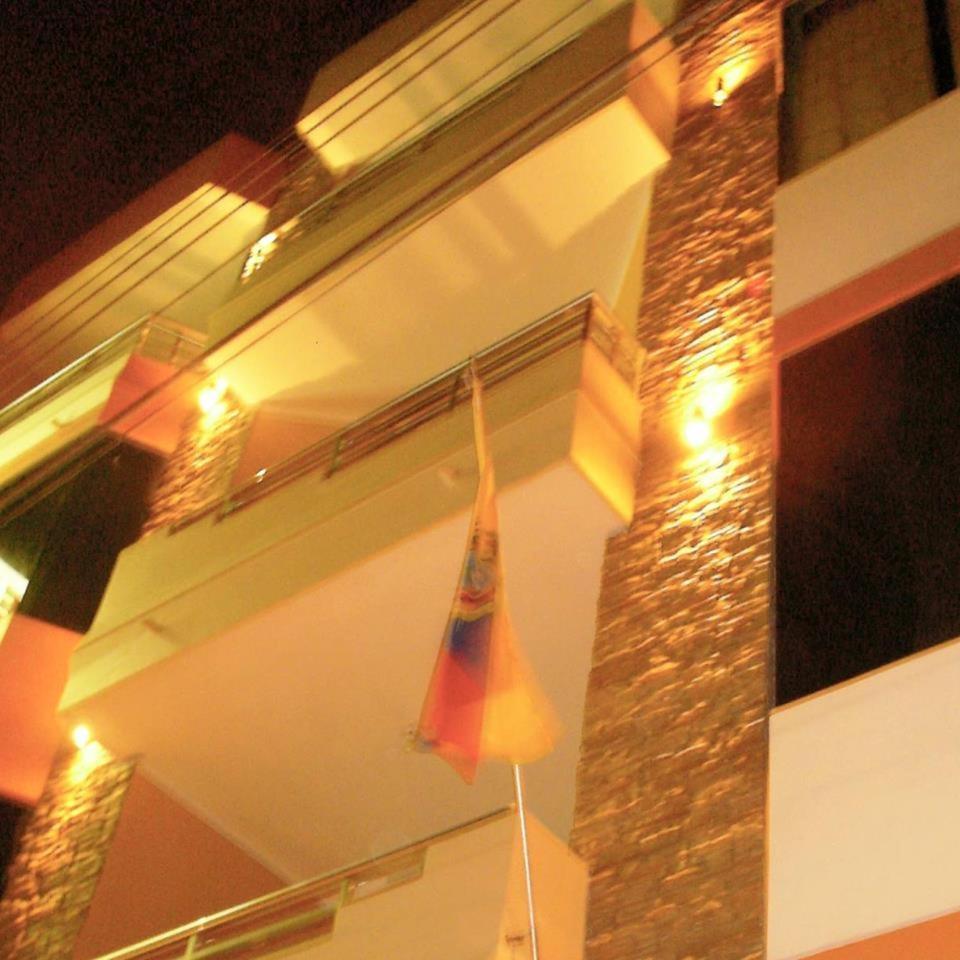 Vallejo Hotel Huaquillas Luaran gambar